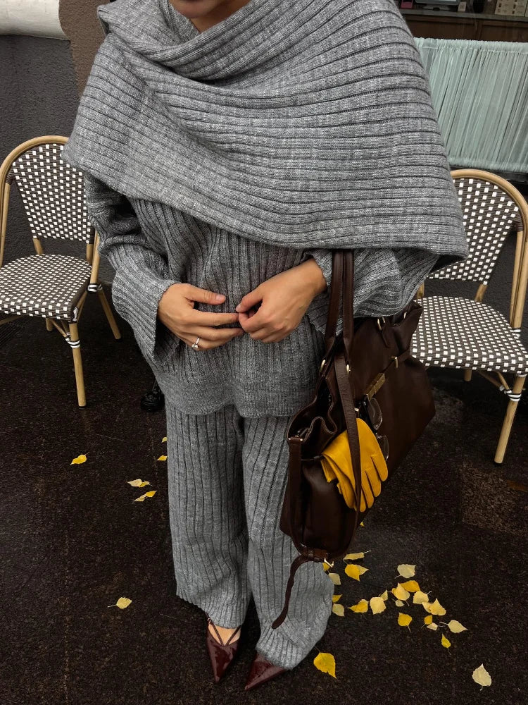 Aventury Co-ord Set Schal Poncho