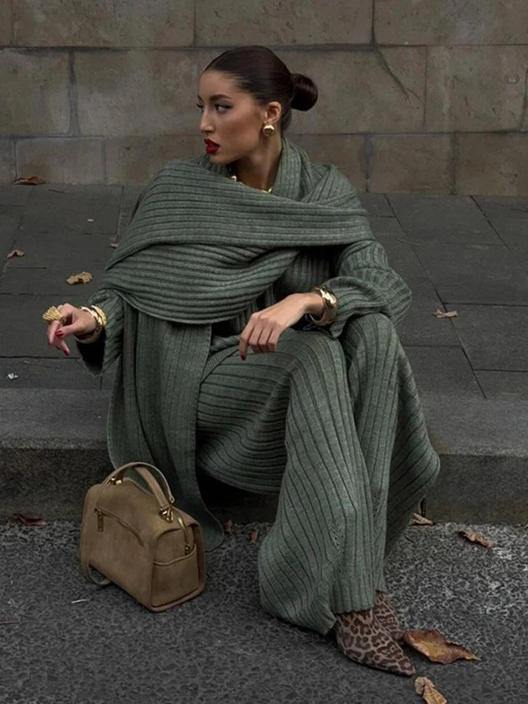Aventury Co-ord Set Schal Poncho