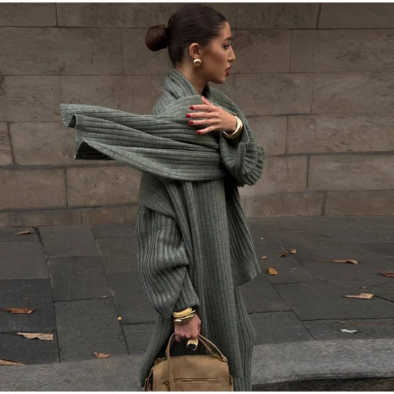 Aventury Co-ord Set Schal Poncho