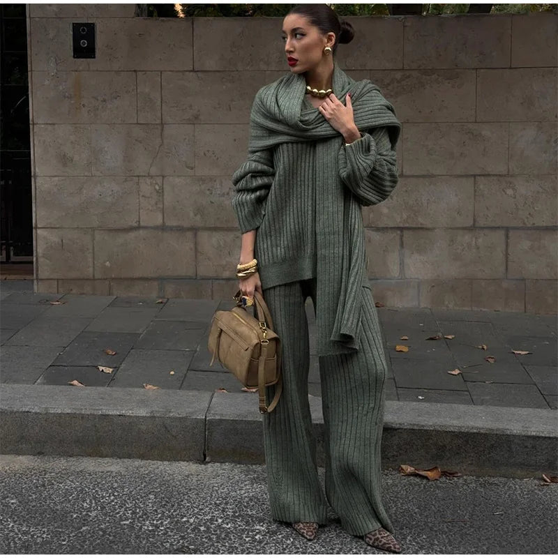 Aventury Co-ord Set Schal Poncho