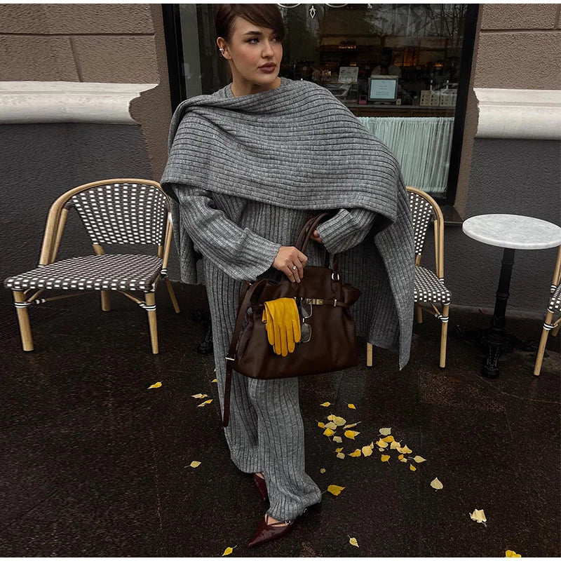 Aventury Co-ord Set Schal Poncho