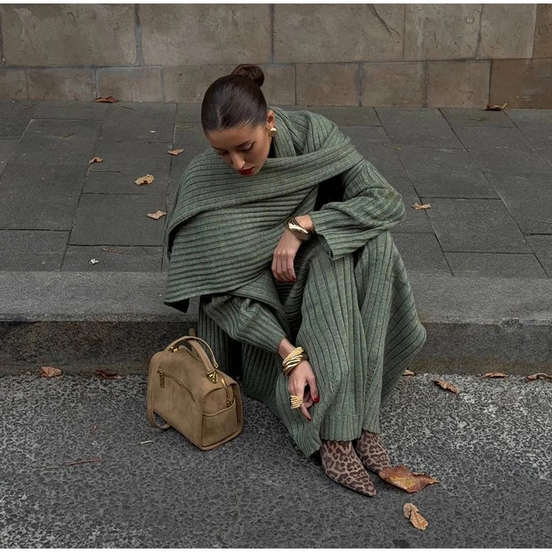 Aventury Co-ord Set Schal Poncho