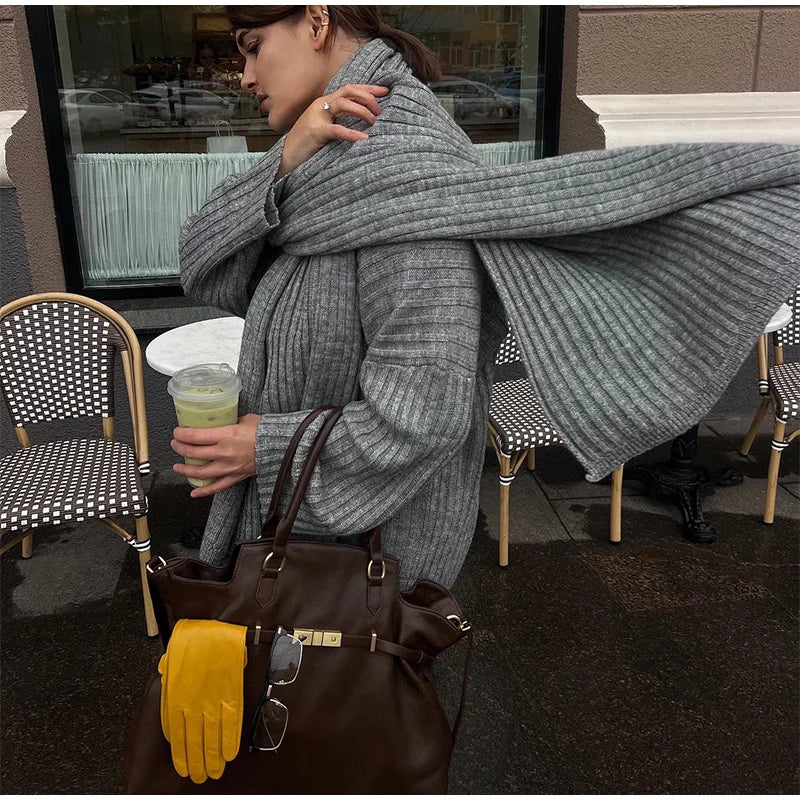 Aventury Co-ord Set Schal Poncho
